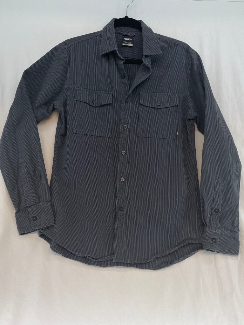 Nike 6.0 Button Down Long Sleeve Grey Chambray Men’s Size Small